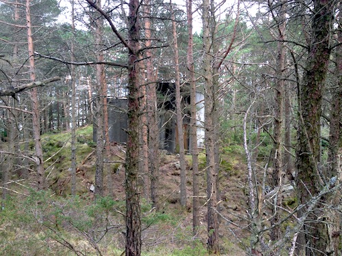 Gauntlett Institute hidden